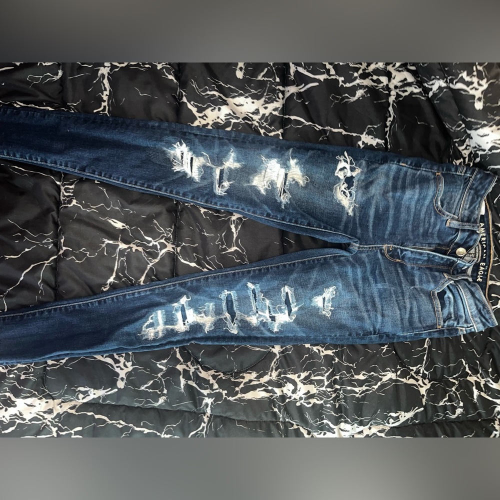 Women’s American Eagle Super Hi-rise Jegging. Size 2 Regular.
